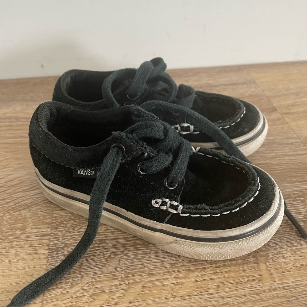 Black Vans kids size 5.5